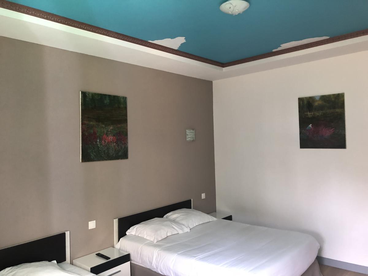Hotel Flore
